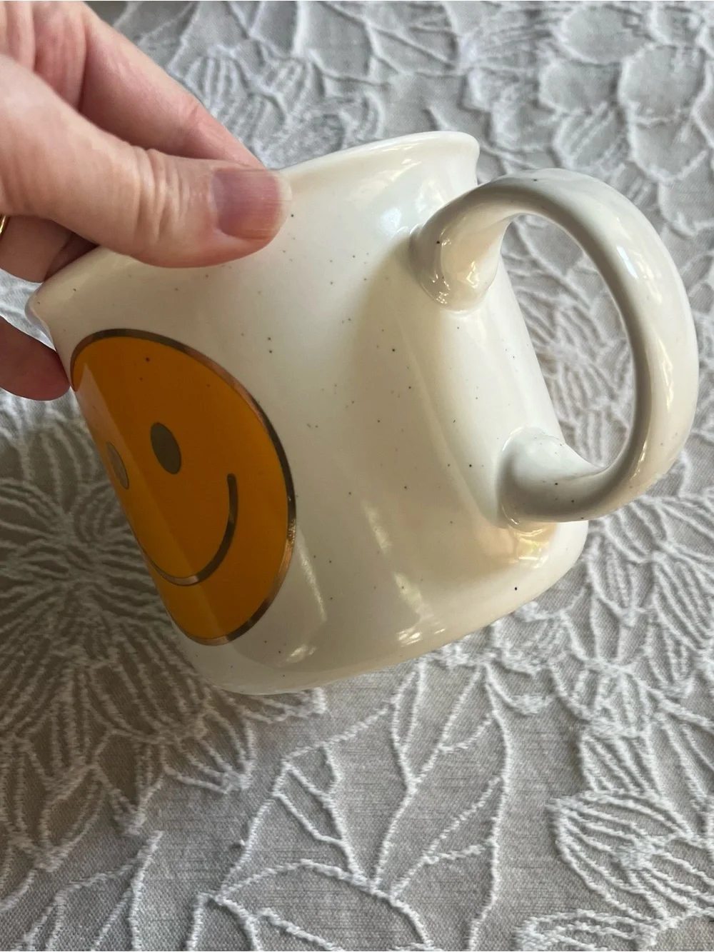 Wandering Moon Smiley Face Checkered Mug